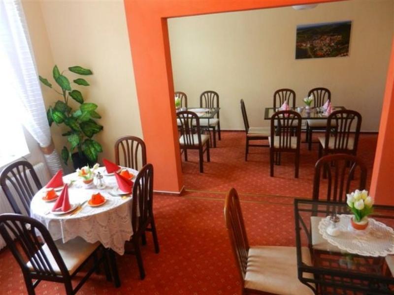 Hotel Табор Экстерьер фото